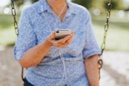 Truffa sventata da 88enne, ecco come difendersi tra falsi tecnici e telefonate di finti parenti