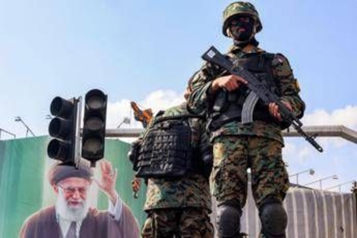 Iran, Pasdaran: "Se Usa attaccano guerra si estenderà oltre confini regione"