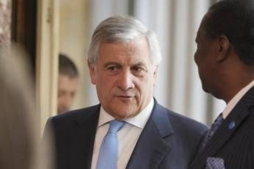Tajani: "Liberi gli attivisti italiani della Flotilla detenuti in Libia"