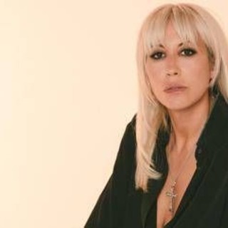Malika Ayane, la serenità di sentirsi "irrilevanti nell'universo": dentro il nuovo album 'Cicale' Malika Ayane, la serenità di sentirsi "irrilevanti nell'universo": dentro il nuovo album 'Cicale'