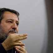Crisi carburanti, Salvini: "Ue continua a dormire e ci blocca sugli aiuti"
