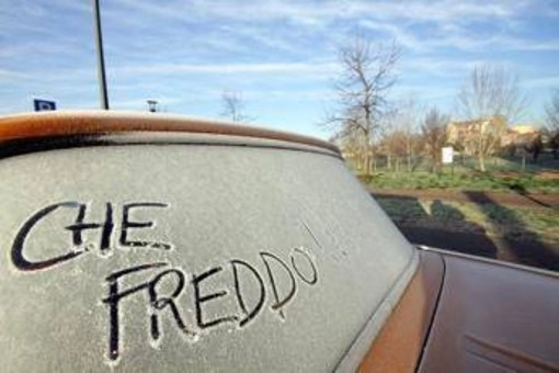 Crollo termico e neve a bassa quota: Italia improvvisamente in inverno Crollo termico e neve a bassa quota: Italia improvvisamente in inverno