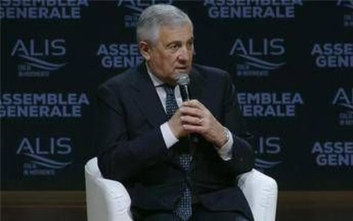 Tajani: &quot;Parole Cavo Dragone? Tempesta in un bicchiere d’acqua&quot;