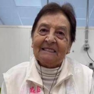 È morta Nonna Silvi, addio alla cuoca toscana diventata una star dei social: aveva 85 anni È morta Nonna Silvi, addio alla cuoca toscana diventata una star dei social: aveva 85 anni