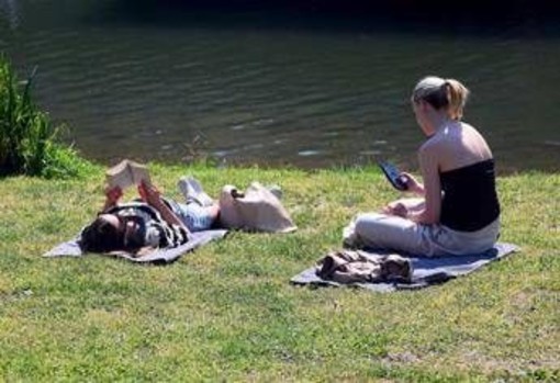 Caldo allenta la morsa sull'Italia, oggi solo una città da bollino arancione Caldo allenta la morsa sull'Italia, oggi solo una città da bollino arancione