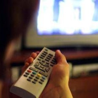 Ascolti tv, 30 marzo: 'Guerrieri' con Gassmann su Rai1 vince prime time con 3,6 mln e 21.3% di share