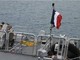 Francia intercetta petroliera russa al largo dell'Atlantico. Cremlino: "Atto di pirateria" Francia intercetta petroliera russa al largo dell'Atlantico. Cremlino: "Atto di pirateria"