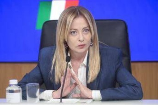 Forum Cernobbio, il sondaggio promuove il governo Meloni e boccia l'opposizione