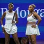 Us Open, sorelle Williams eliminate al primo turno di doppio Us Open, sorelle Williams eliminate al primo turno di doppio