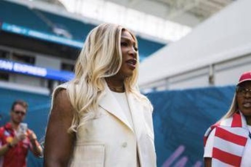 Serena Williams torna a giocare in doppio: l'annuncio ufficiale Serena Williams torna a giocare in doppio: l'annuncio ufficiale