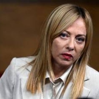 Manovra, Meloni convoca vertice e serra ranghi: arriva un nuovo emendamento