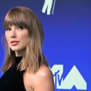 MTV Video Music Awards, Taylor Swift fa la storia e Madonna conquista 7 statuette