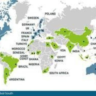 Ottimisti sulla propria vita, pessimisti sul mondo: cosa racconta il grande sondaggio FII