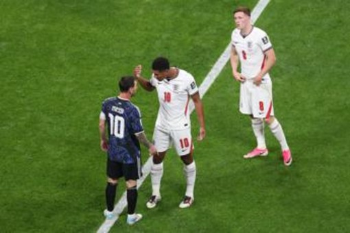 Inghilterra-Argentina, lite tra Messi e Bellingham: rissa in campo Inghilterra-Argentina, lite tra Messi e Bellingham: rissa in campo