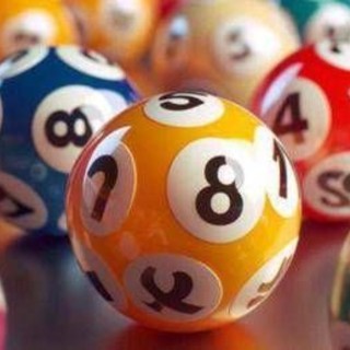 Superenalotto, numeri combinazione vincente oggi 13 gennaio Superenalotto, numeri combinazione vincente oggi 13 gennaio