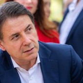 Ucraina, Conte: "No armi a Kiev, altrimenti siamo come il governo Meloni" Ucraina, Conte: "No armi a Kiev, altrimenti siamo come il governo Meloni"