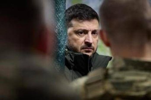 Ucraina sotto attacco di missili e droni. Zelensky: "Da Russia terrorismo deliberato contro i civili"
