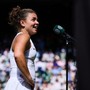 C'è Federer, Paolini si emoziona: "Dovevo restare concentrata" C'è Federer, Paolini si emoziona: "Dovevo restare concentrata"