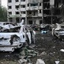 Ucraina, missili russi colpiscono Kiev: 2 morti e una ventina di feriti Ucraina, missili russi colpiscono Kiev: 2 morti e una ventina di feriti