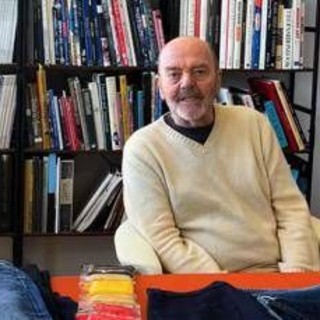 Addio ad Adriano Goldschmied, il 'padrino del denim' che rivoluzionò i jeans aveva 82 anni