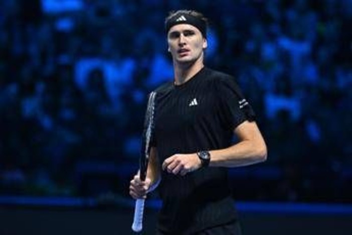 Atp Finals, Zverev-Auger Aliassime vale l'ultimo posto in semifinale - Il match in diretta Atp Finals, Zverev-Auger Aliassime vale l'ultimo posto in semifinale - Il match in diretta