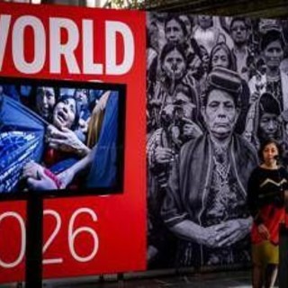 World Press Photo, la foto dell'anno è 'Separati dall'Ice'﻿
