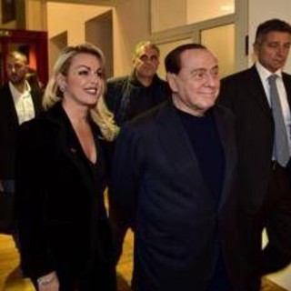 Francesca Pascale e i compleanni con Berlusconi: "La prima festa insieme per i 70. Manca il suo carisma, sarebbe bello Arcore luogo della memoria"