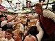 Oktoberfest a pagamento? Scoppia la lite sul biglietto d'ingresso