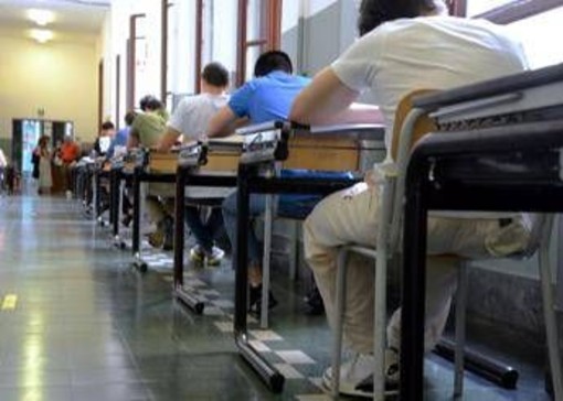 Maturità 2026, latino al Classico e matematica allo Scientifico: le materie della seconda prova Maturità 2026, latino al Classico e matematica allo Scientifico: le materie della seconda prova