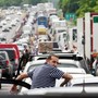 Esodo, ecco il traffico da bollino rosso: 27 milioni in viaggio da oggi a domenica Esodo, ecco il traffico da bollino rosso: 27 milioni in viaggio da oggi a domenica