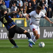 Il Pisa in dieci piega 3-1 il Cagliari, doppietta di Caracciolo Il Pisa in dieci piega 3-1 il Cagliari, doppietta di Caracciolo