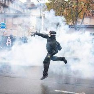 Nuove proteste oggi in Francia, l'allarme: "Manifestazioni ad alto rischio di violenza urbana" Nuove proteste oggi in Francia, l'allarme: "Manifestazioni ad alto rischio di violenza urbana"