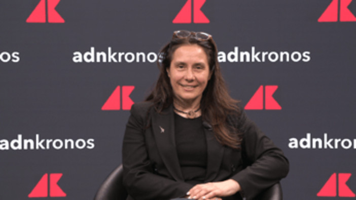 Milano Cortina, Locatelli: "Ora parità di trattamento e premi tra atleti olimpici e paralimpici" Milano Cortina, Locatelli: "Ora parità di trattamento e premi tra atleti olimpici e paralimpici"