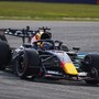 A Sepang pole per Verstappen, 2° Hamilton, 3° Antonelli e 4° Leclerc