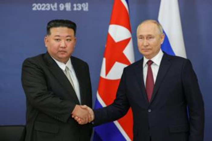 Ucraina-Russia, Zelensky: "Putin vuole 30mila soldati nordcoreani"