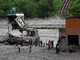 Nepal, cittadino cinese estratto vivo da un tunnel a 10 giorni dall'alluvione Nepal, cittadino cinese estratto vivo da un tunnel a 10 giorni dall'alluvione
