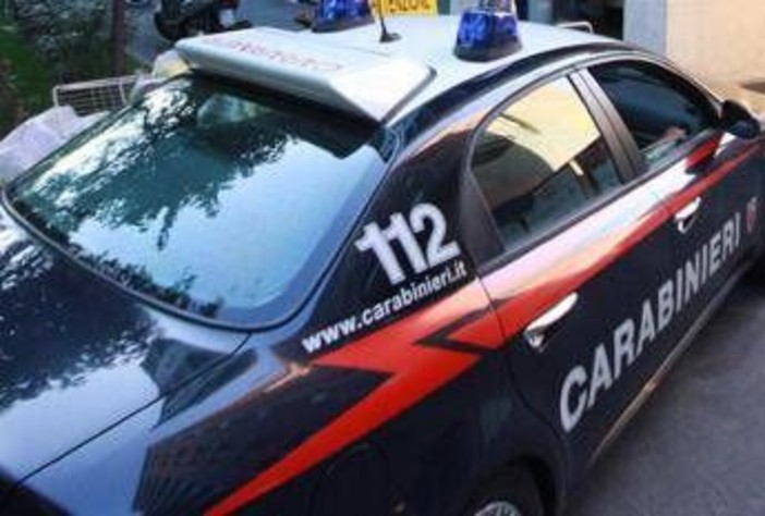 Latina, indiano trovato morto davanti casa: ferito alla testa