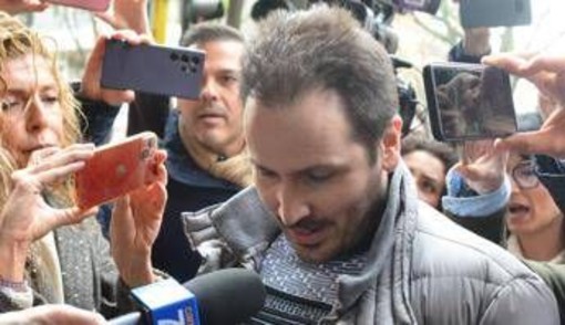 "Chiara Poggi ha respinto Sempio, lui l'ha uccisa sulle scale", le accuse della procura