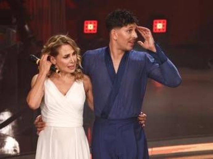 Barbara D'Urso, infortunio a poche ore dalla diretta di Ballando: &quot;Sono preoccupata...&quot;