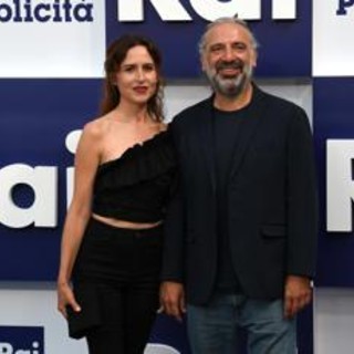 Stop a 'Via dei Matti n.0', cancellato il programma di Bollani e Cenni: la reazione Stop a 'Via dei Matti n.0', cancellato il programma di Bollani e Cenni: la reazione