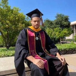 Spari alla cena con Trump, sui social del fermato la rabbia e l'ironia dei trumpiani