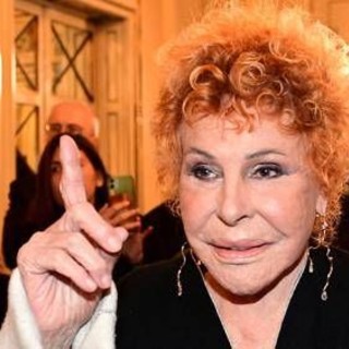Ornella Vanoni, oggi il funerale nella sua Milano Ornella Vanoni, oggi il funerale nella sua Milano
