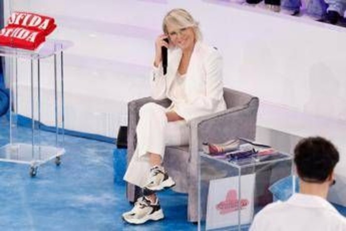 Amici, oggi domenica 21 dicembre: gli ospiti e le anticipazioni Amici, oggi domenica 21 dicembre: gli ospiti e le anticipazioni