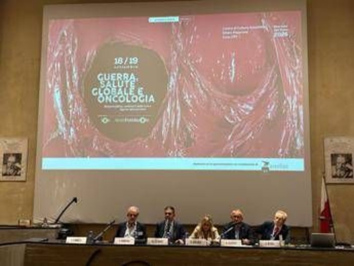 Oncologia e conflitti, l'allarme di Aiom: "A Gaza 15% detriti è contaminato da amianto"