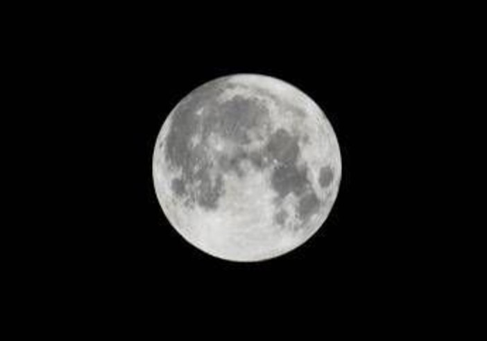 Superluna 7 ottobre 2025, ecco quando si vedrà meglio