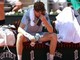 Sinner ko tra vomito e crampi, choc al Roland Garros. Jannik eliminato da Cerundolo Sinner ko tra vomito e crampi, choc al Roland Garros. Jannik eliminato da Cerundolo