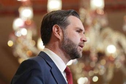 Usa-Iran, Vance annuncia fumata nera: "Non c'è accordo" Usa-Iran, Vance annuncia fumata nera: "Non c'è accordo"