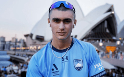 Achille Costacurta, il dietrofront: "Non ho resistito, sono andato via dal ritiro in India" Achille Costacurta, il dietrofront: "Non ho resistito, sono andato via dal ritiro in India"