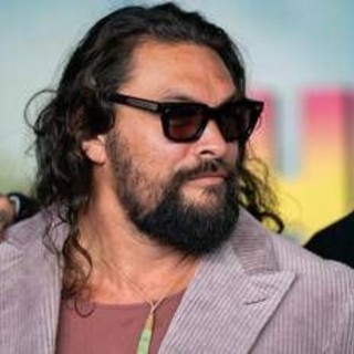 Jason Momoa fa dietrofront, lascia la produzione di 'Heeldrivers': cosa è successo Jason Momoa fa dietrofront, lascia la produzione di 'Heeldrivers': cosa è successo