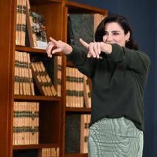 Ascolti tv, 'La preside' Luisa Ranieri vola al 27% di share e Rai1 vince la prima serata Ascolti tv, 'La preside' Luisa Ranieri vola al 27% di share e Rai1 vince la prima serata